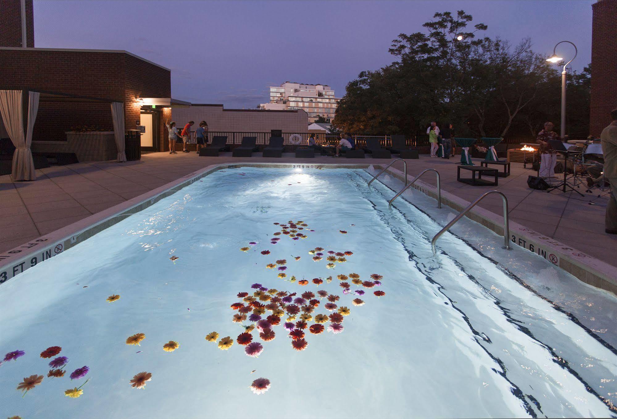 Hampton & Chapel Hill/carrboro Hotel 3*